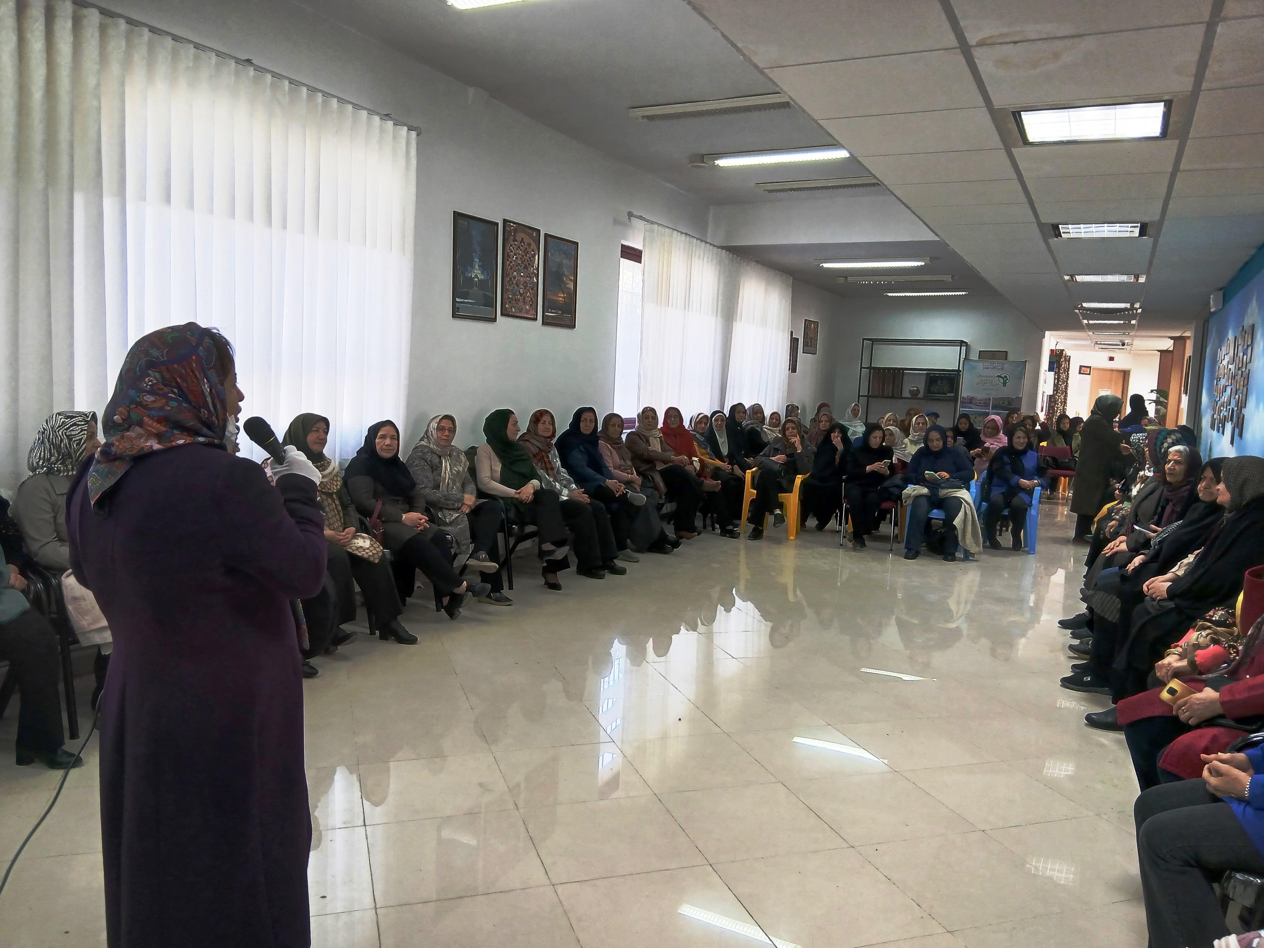 تجلیل از افتخارآفرینان ورزشی و هنری خانه امید بیرجند 1404 4