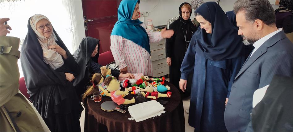 بازدید نماینده اداره کل خدمات رفاهی صندوق بازنشستگی از خانه امید بیرجند